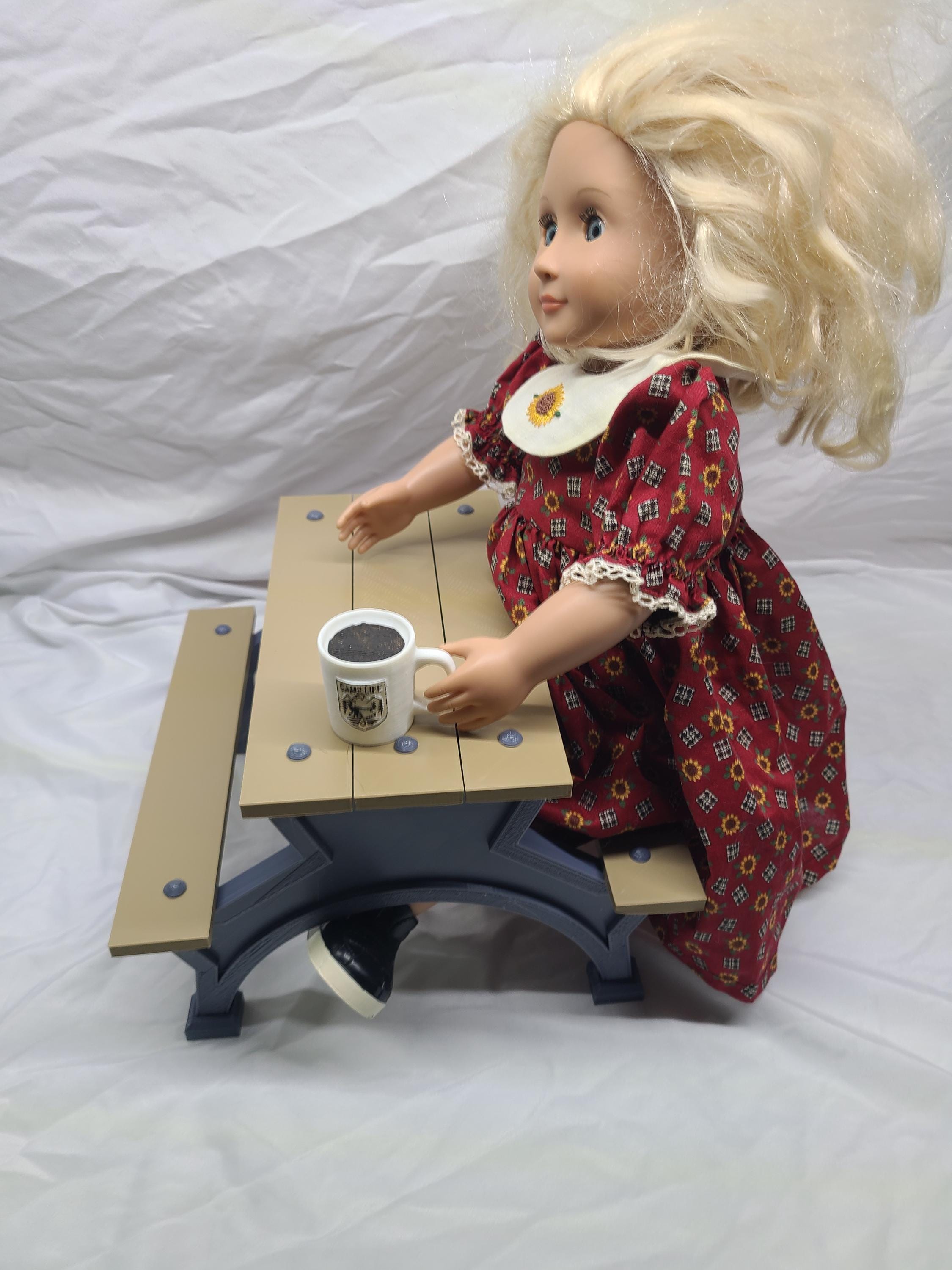 18 inch Doll Picnic Table & Mug Set