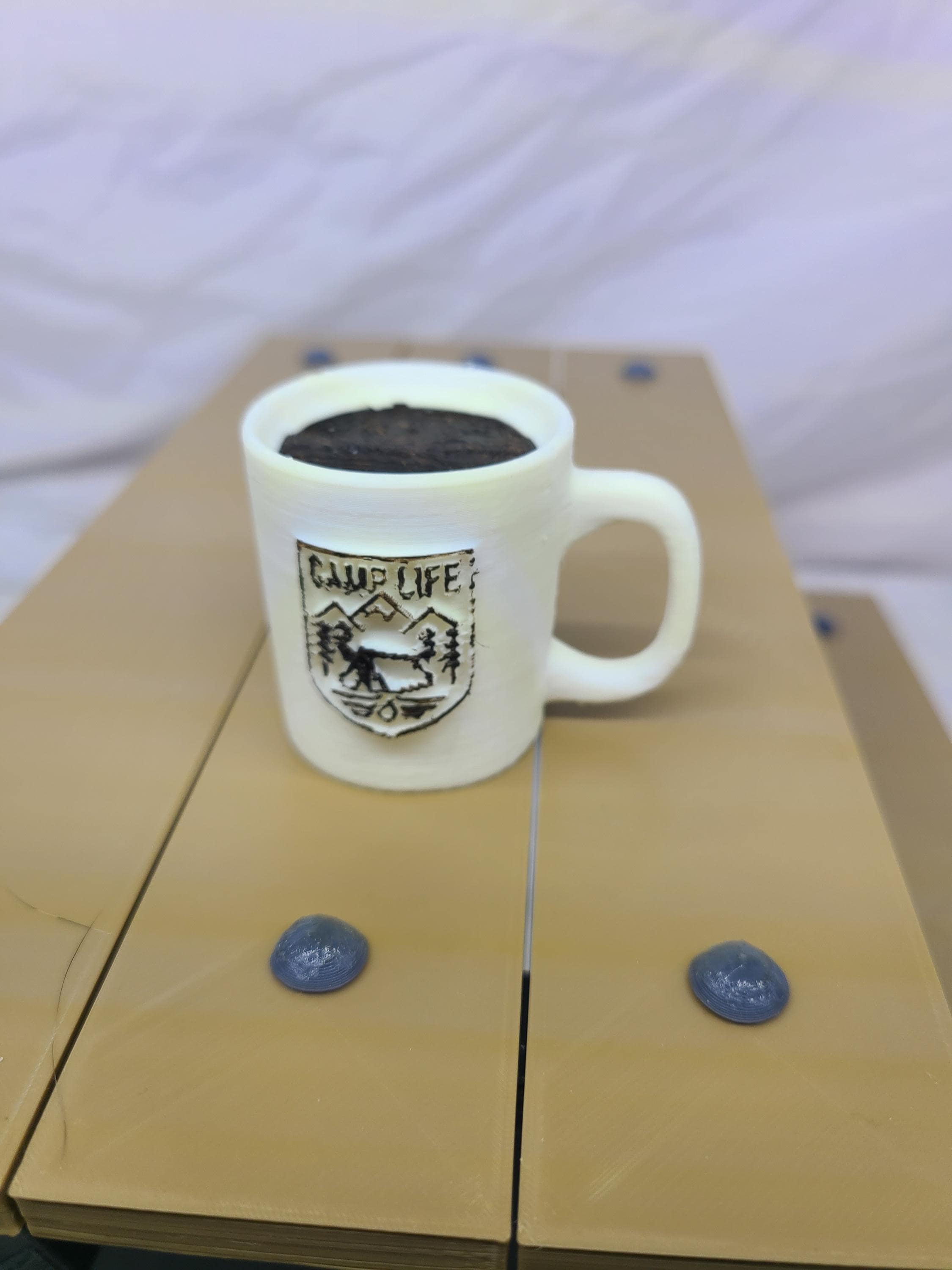 18 inch Doll Picnic Table & Mug Set